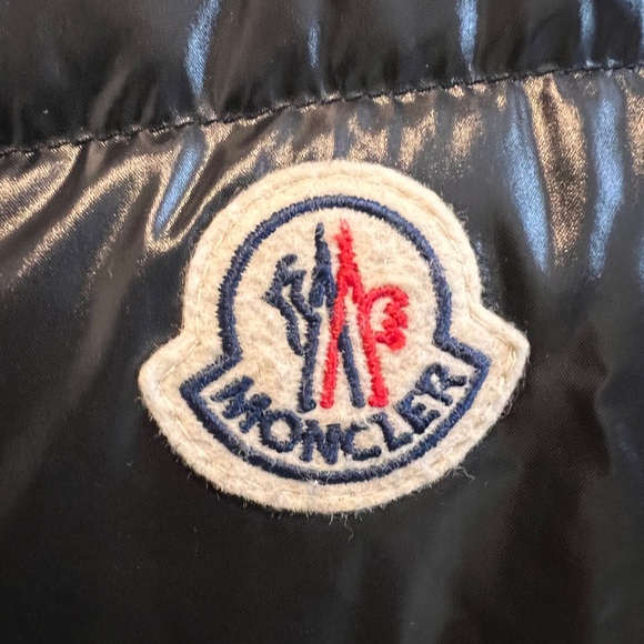 Moncler down filled vest - Picture 4 of 11